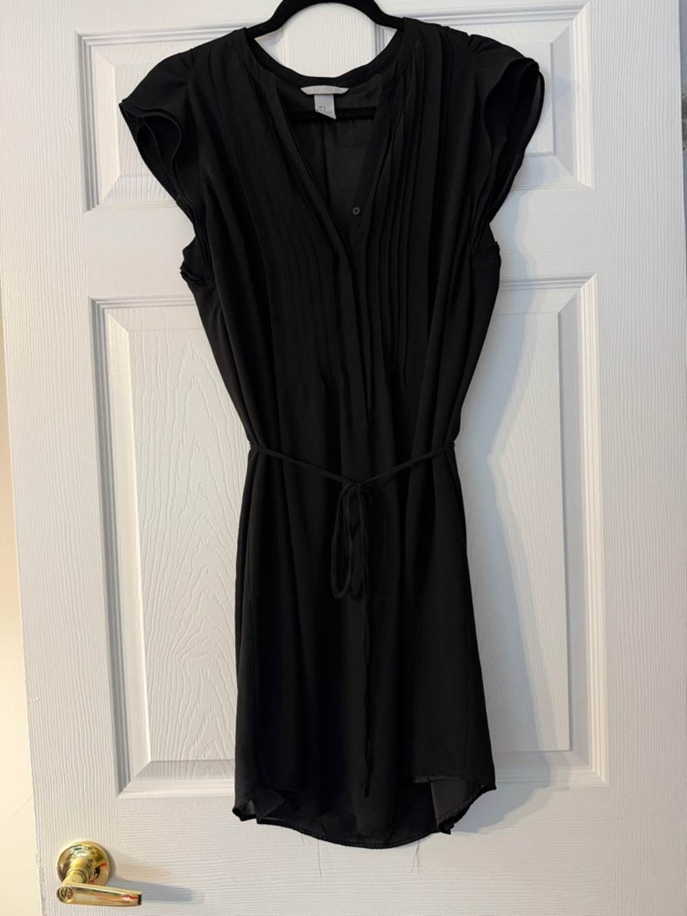 Black Women's Tie-Waist V-Neck Dress